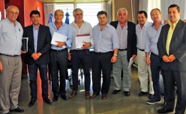 INTENDENTES DEL GRUPO DE LOS 8 SE REUNEN ESTE VIERNES EN TRES LOMAS