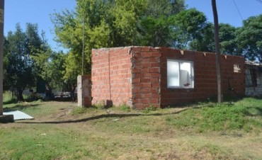 EL VIENTO SE LLEVO LOS TECHOS DE DOS VIVIENDAS