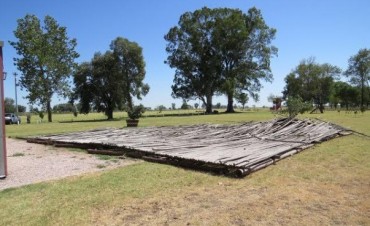 SE CAYO LA PERGOLA CONSTRUIDA EN LA MATERA