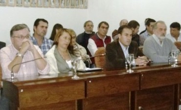 EL BLOQUE DE CONCEJALES DE CAMBIEMOS EXPRESA QUE 