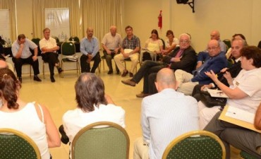 EL INTENDENTE SE REUNIÓ CON LA MINISTRA DE SALUD DE LA PROVINCIA