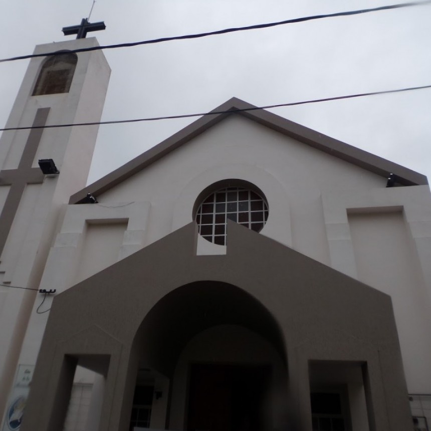 JOVENES DE TRENQUE LAUQUEN MISIONARAN EN TRES LOMAS