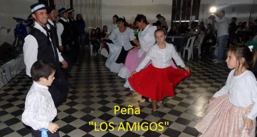 ENCUENTRO FAMILIAR RECREATIVO EN LA ESCUELA 7 DE COLONIA MORENO