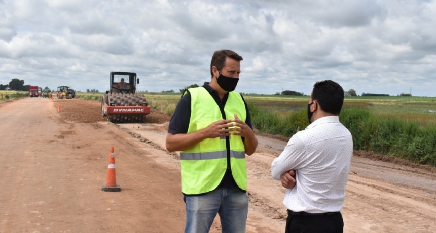 INICIARON LOS TRABAJOS DE REPAVIMENTACIÓN DEL ALTEO CASBAS - GARRÉ