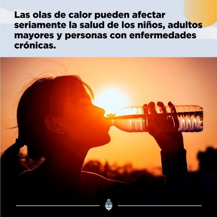 INFORMACIÓN ÚTIL FRENTE A LAS ALTAS TEMPERATURAS Y LA DESHIDRATACIÓN