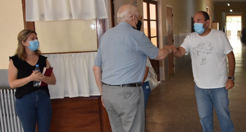 COVID-19: ÚLTIMOS DETALLES PARA LA CAMPAÑA DE VACUNACIÓN MASIVA