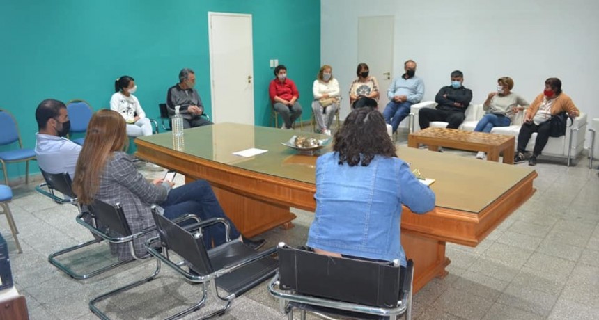 LAS INSTITUCIONES ACTIVAS EN LA ORGANIZACIÓN DE UN NUEVO ANIVERSARIO DEL DISTRITO