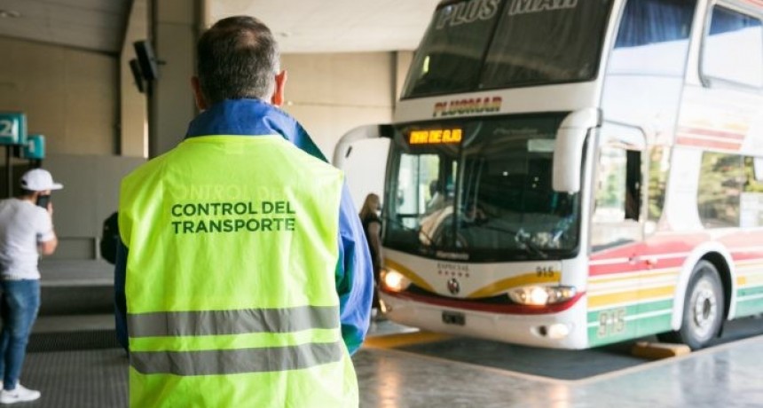 EL PASE SANITARIO EN EL TRANSPORTE YA RIGE EN LA PROVINCIA DE BUENOS AIRES PARA MAYORES DE 13 AÑOS