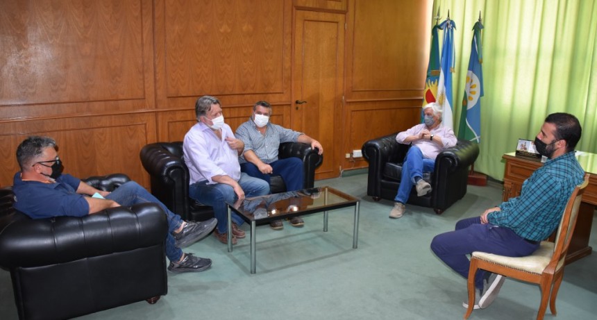 EL DIRECTOR NACIONAL DE DESARROLLO RURAL VISITÓ TRES LOMAS