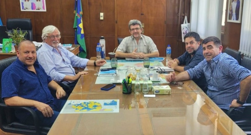 REUNIÓN EN EL MINISTERIO DE SALUD PROVINCIAL