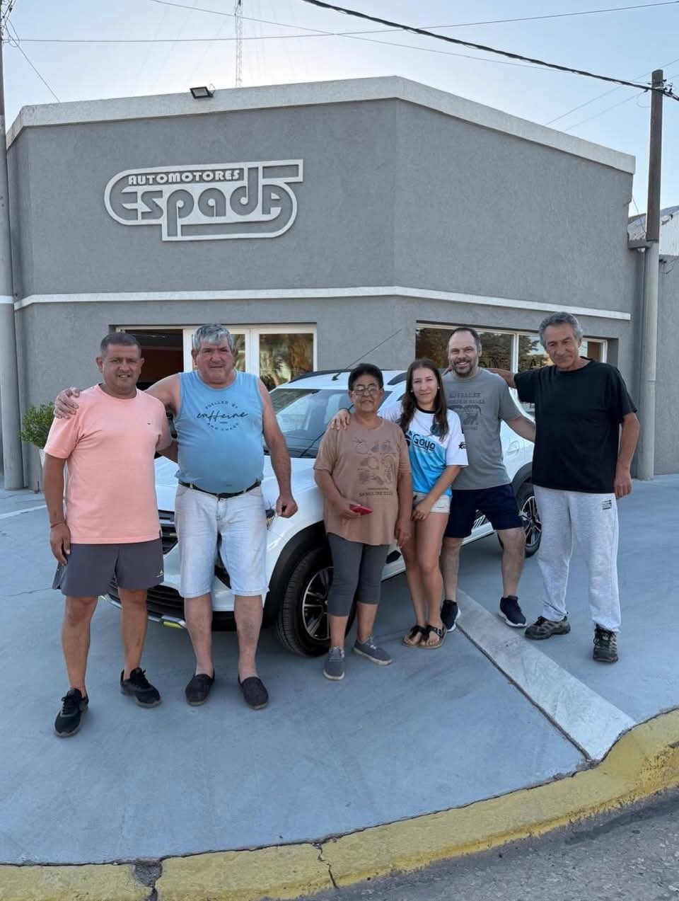 ATLÉTICO ARGENTINO ENTREGÓ EL AUTO 0 KM.