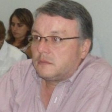 EL BLOQUE OPOSITOR PIDE QUE EL MUNICIPIO OTORGUE UNA SUMA FIJA DE 2000 PESOS A EMPLEADOS MUNICIPALES