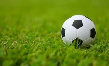 AMISTOSOS - ARGENTINO GANÓ Y PERDIÓ. UNIÓN JUEGA ESTA NOCHE.