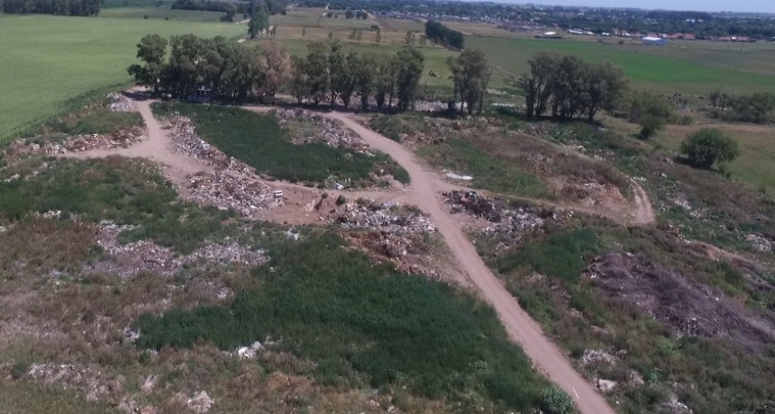 EL RADICALISMO PRESENTO UN INFORME POR EL BASURAL A CIELO ABIERTO SEÑALANDO QUE EL EJECUTIVO ABANDONO EL CUIDADO DEL PREDIO.