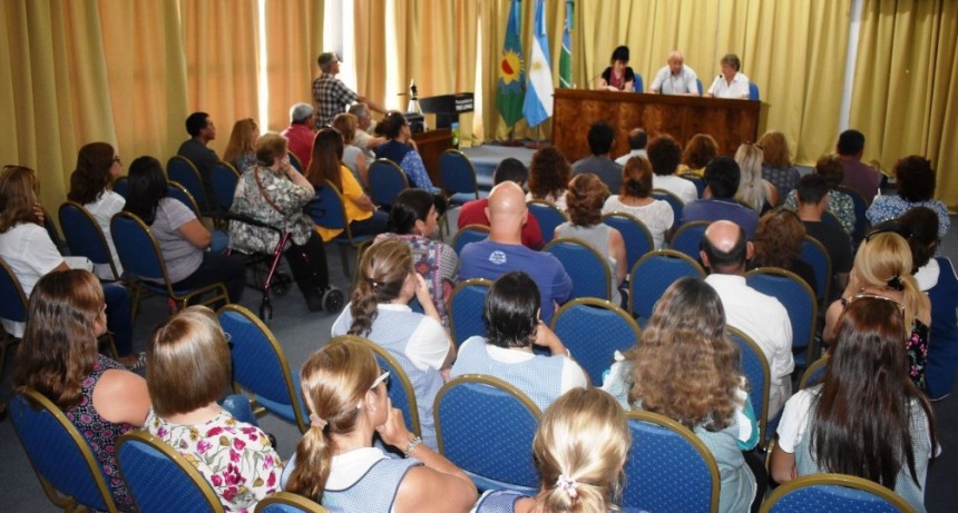 ENTREGARON CHEQUES DEL FOMUPIE