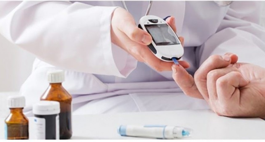 CONTACTARÁN A MAYORES DE 60 AÑOS CON DIABETES PARA QUE SE VACUNEN POR SER GRUPO DE RIESGO