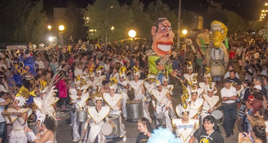 REVIVIENDO EL CARNAVAL