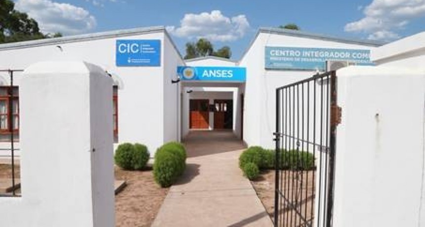 RAVERTA Y CAPITANICH VISITARON LA OFICINA DE ANSES EN EL IMPENETRABLE CHAQUEÑO