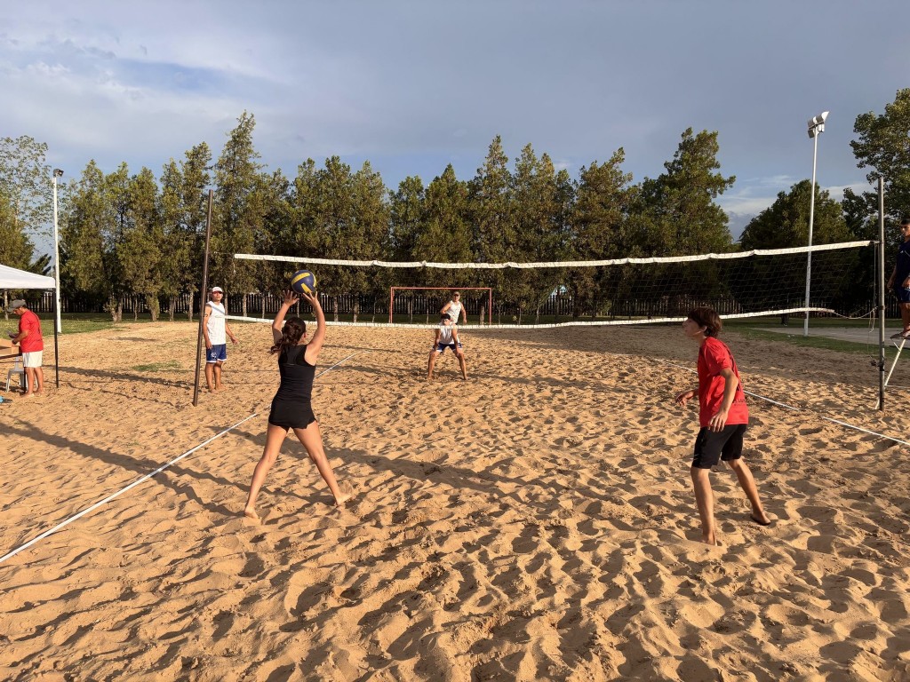 TORNEO DE BEACH VOLEY EN EL POLIDEPORTIVO MUNICIPAL