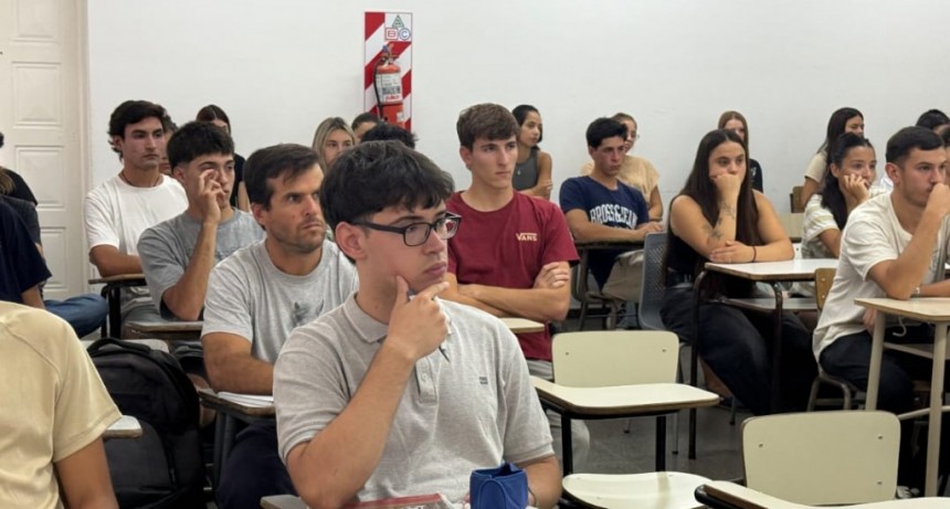 LA UTN TRENQUE LAUQUEN INICIÓ EL CURSO DE INGRESO CON MÁS DE 300 INSCRIPTOS PARA EL CICLO LECTIVO 2026