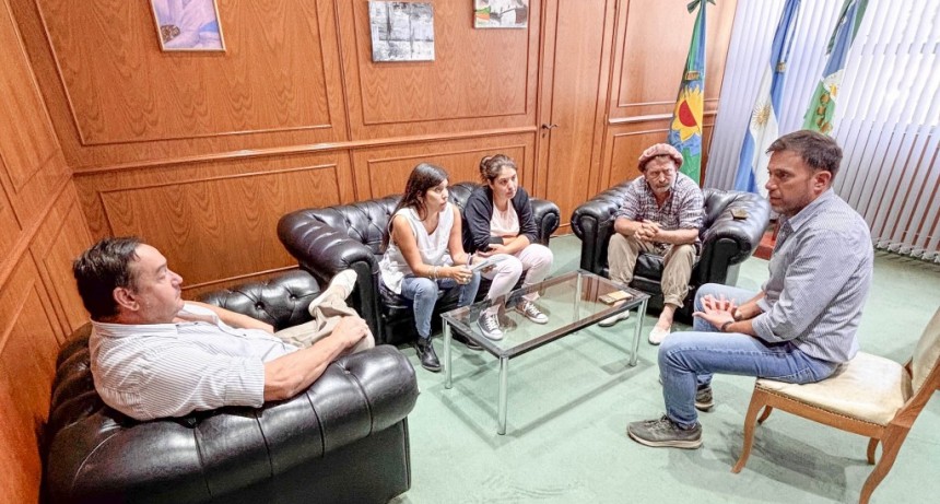 Reunión con la agrupación local 