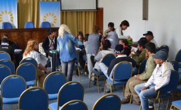 EVALUAN EL PROGRAMA ARGENTINA TRABAJA