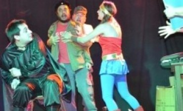 COMIENZAN LAS CLASES DE TEATRO Y CORO