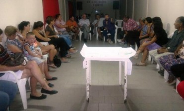 ÁLVAREZ SE REUNIÓ CON VECINOS DE 'LA TRANQUILIDAD' 