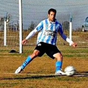 DEPORTIVO ARGENTINO GOLEO A DEPORTIVO 17 EN EL ADELANTADO DE LA SEGUNDA FECHA