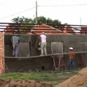 PLAN COMPARTIR: ENTREGAN ACTAS DE TENENCIA