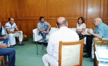 EL INTENDENTE RECIBIÓ A LA SOCIEDAD RURAL