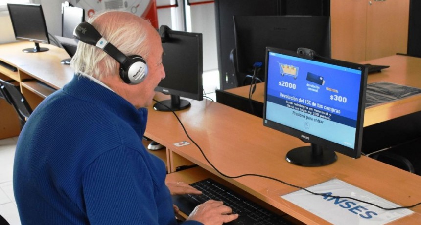 SE PUEDEN REALIZAR TRÁMITES DE ANSES EN EL PUNTO DIGITAL DEL BARRIO YANI