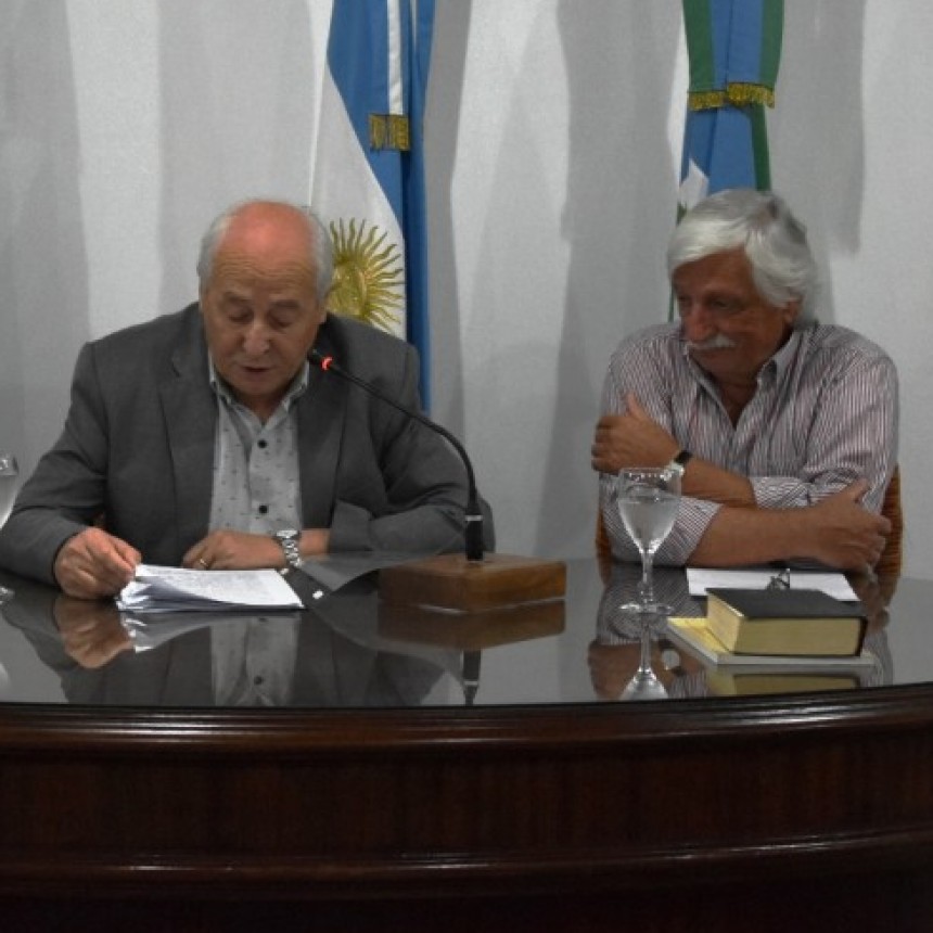 ÁLVAREZ INAUGURÓ EL AÑO DE SESIONES