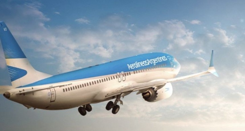 A ARGENTINOS VARADOS EN ESPAÑA AEROLÍNEAS LES QUIERE COBRAR 550 EUROS