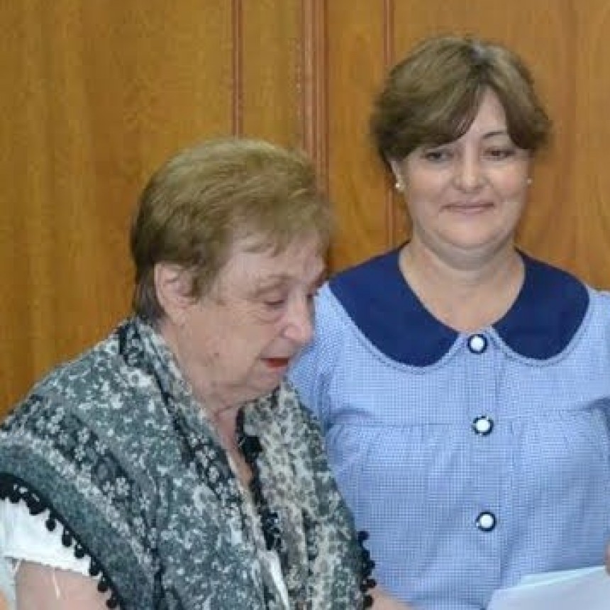 LA GUARDERIA JESUS NIÑO ESTA CERRADA. REPARTEN ALIMENTOS A FAMILIAS QUE LOS NECESITAN