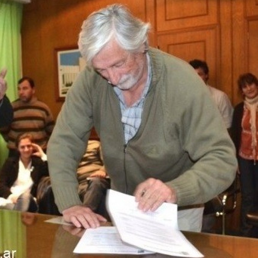 EL INTENDENTE INTERINO JORGE CARRERA CONFIRMO QUE HAY 17 PERSONAS EN CUARENTENA POR HABER VIAJADO FUERA DEL PAIS