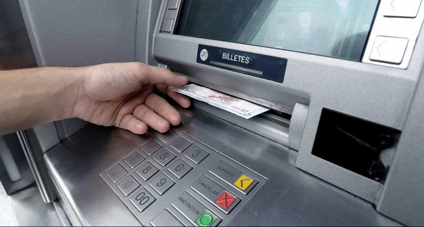 BANCOS HABILITAN CRÉDITOS Y DESCUBIERTOS EN CUENTA CORRIENTE AL 24% PARA EL PAGO DE SALARIOS