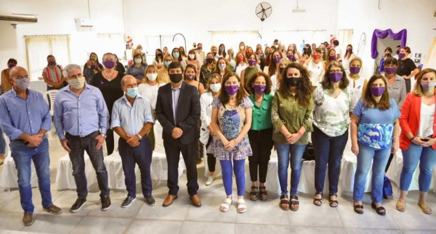 ENCUENTRO CON LA MINISTRA DE LAS MUJERES, POLÍTICAS DE GÉNERO Y DIVERSIDAD SEXUAL