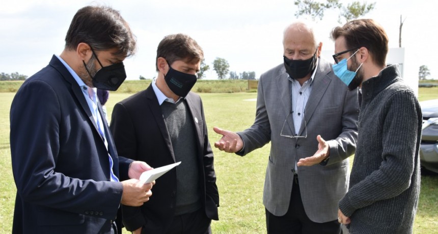 EL GOBERNADOR AXEL KICILLOF EN TRES LOMAS