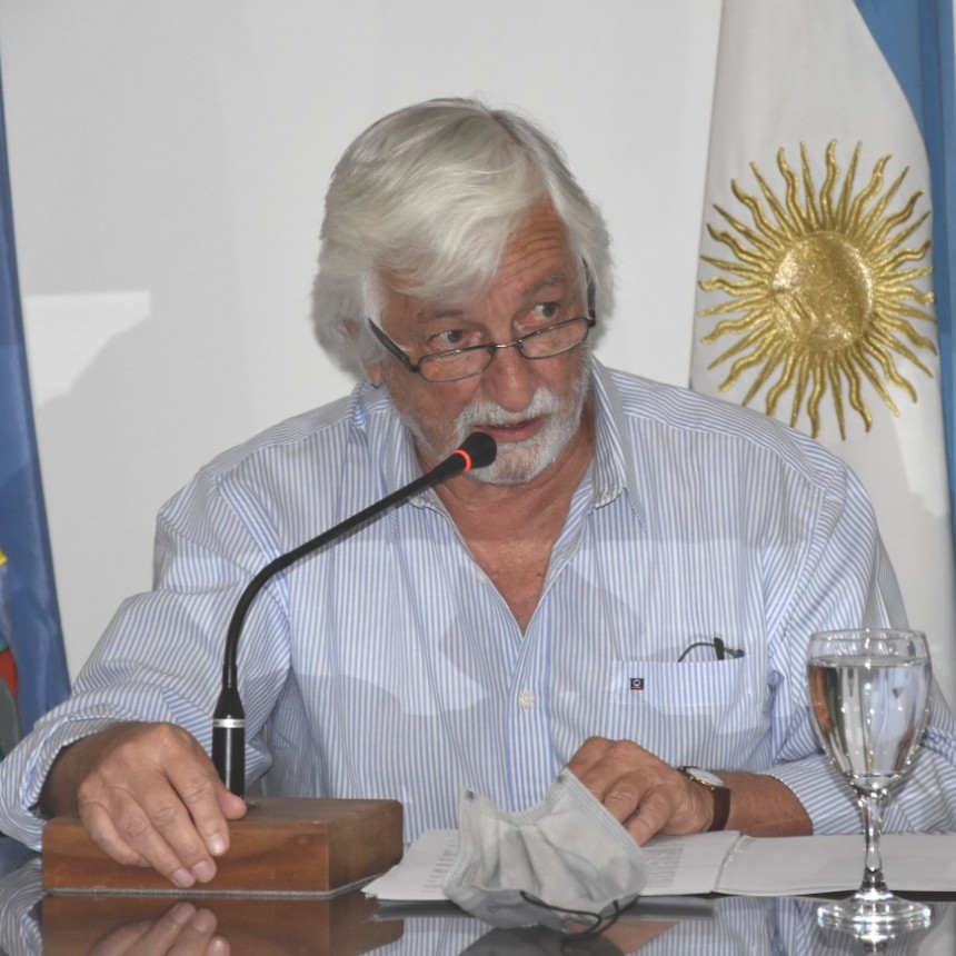 CON UN ANUNCIO DE AUMENTO DE SUELDO DEL 25% PARA LOS EMPLEADOS MUNICIPALES, EL INTENDENTE ABRIÓ LAS SESIONES ORDINARIAS 2022 DEL HCD