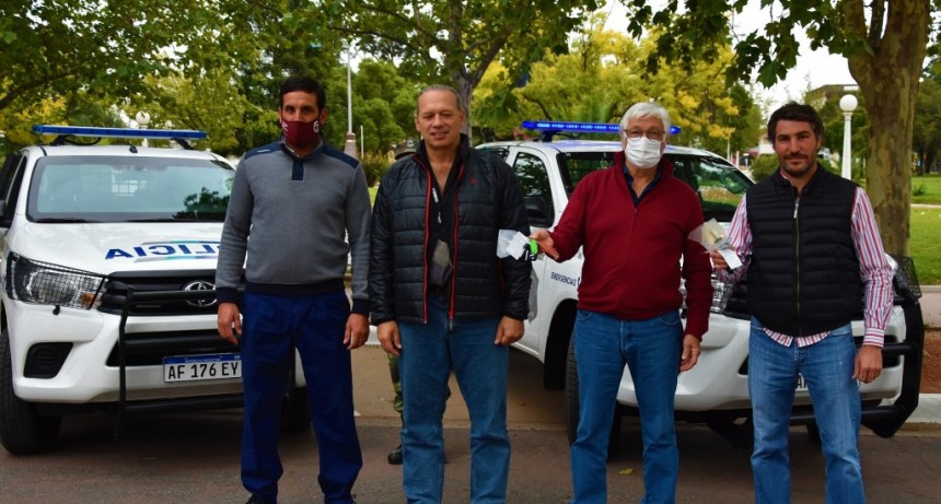 SERGIO BERNI VISITÓ TRES LOMAS Y REALIZÓ LA ENTREGA DE DOS NUEVOS PATRULLEROS