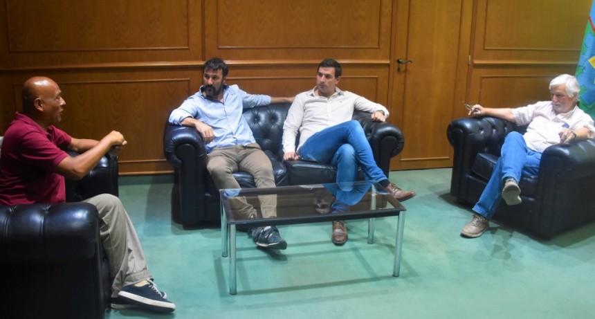EL DIRECTOR PROVINCIAL DE AGRICULTURA VISITÓ TRES LOMAS