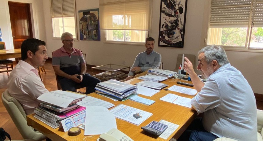 EL INTENDENTE MIGUEL FERNÁNDEZ SE REUNIÓ CON EL NUEVO JEFE DISTRITAL DE EDUCACIÓN, HUGO PAOLTRONI 
