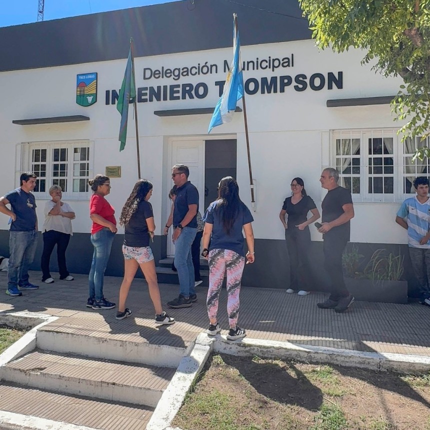 Ingeniero Thompson: servicio de transporte escolar