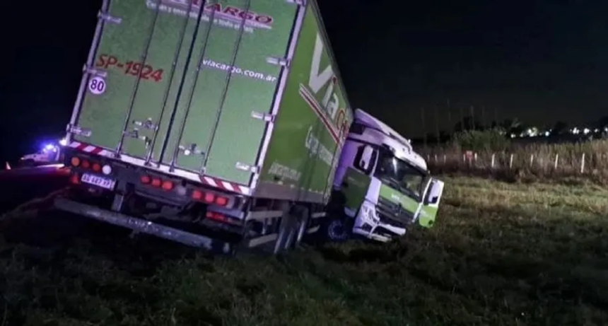 Alertan por la cantidad de muertes en la Ruta 5 y vuelven a reclamar por la autov&iacute;a