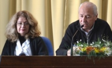 RENUNCIO LA DRA. ALICIA ALFONSO AL CARGO DE DIRECTORA DEL HOSPITAL