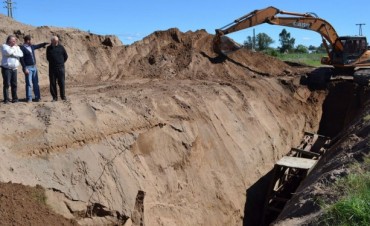 UN OPERARIO LESIONADO TRAS DERRUMBE EN LA OBRA DE CLOACAS