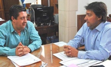 NÉSTOR ÁLVAREZ SE REUNIÓ CON ALEJANDRO ACERBO