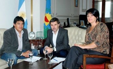 LA DIRECCIÓN DE TURISMO JUNTO A IGNACIO CROTTO