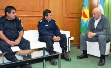 EL INTENDENTE RECIBIO AL JEFE DE LA DEPARTAMENTAL GUAMINI